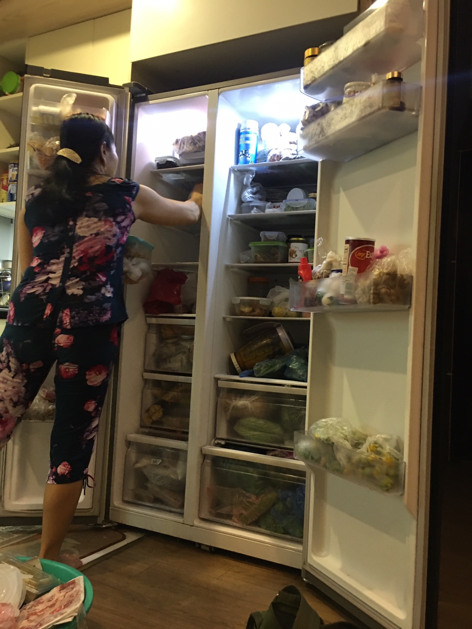 nếu tủ lạnh nhà bạn bị mất lạnh hãy kiểm tra xem máy nén có hoạt động không